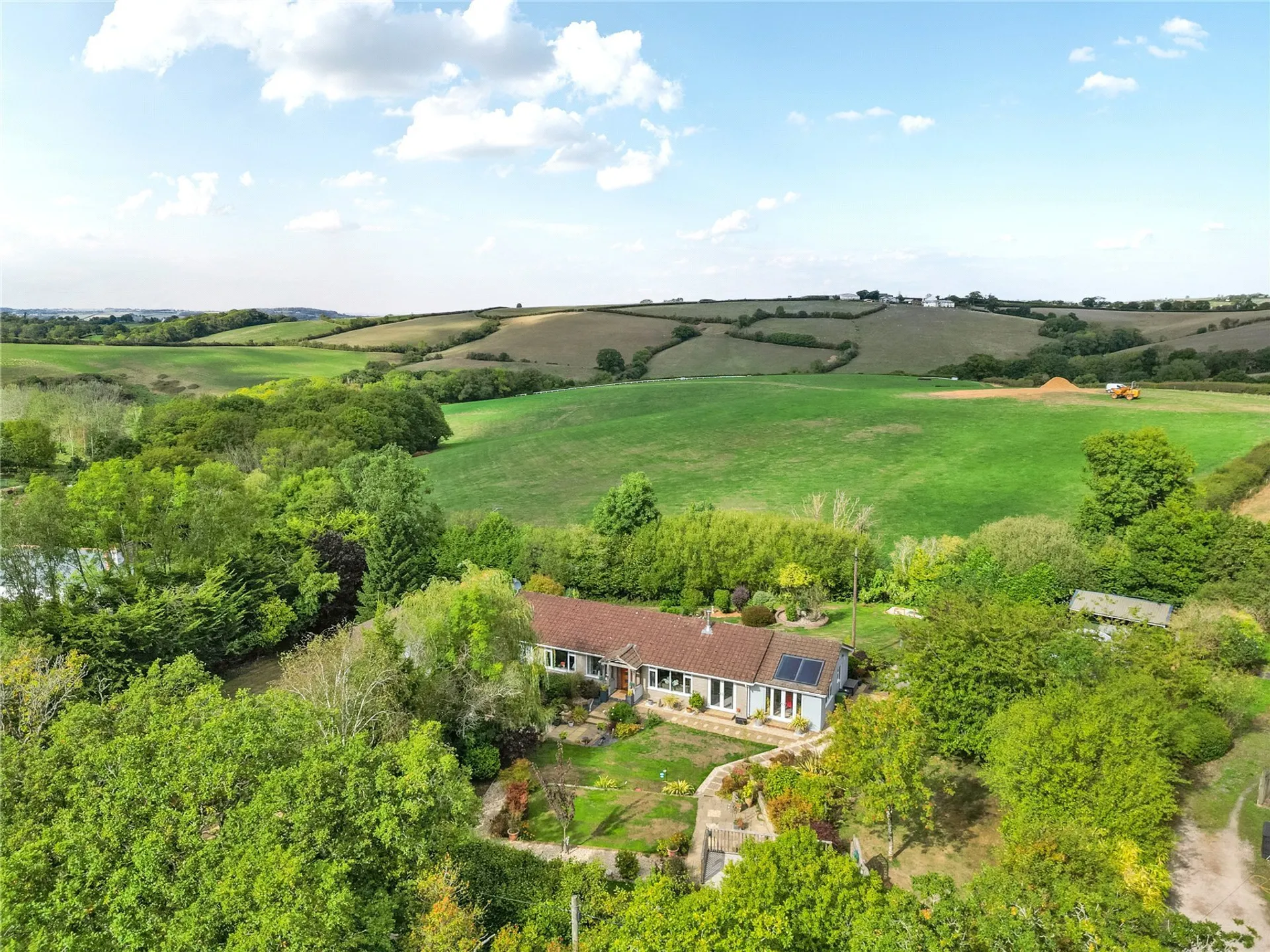 Property photo top 0