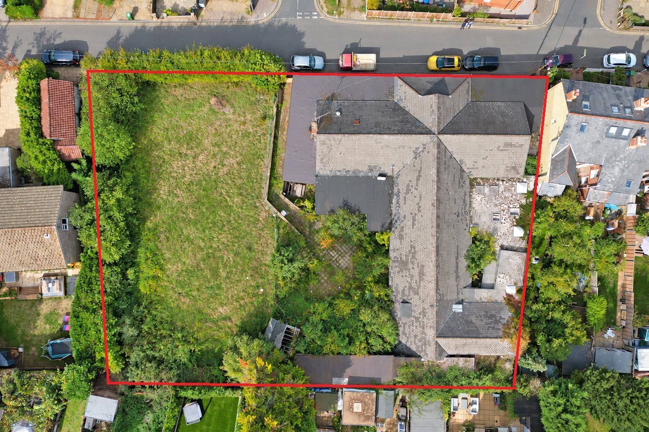 Furlong Road, Westcott, Dorking, RH4 Image 1