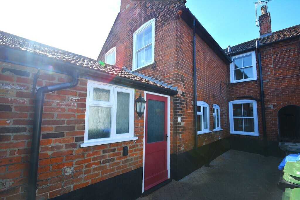 Lower Olland Street, Bungay Image 17