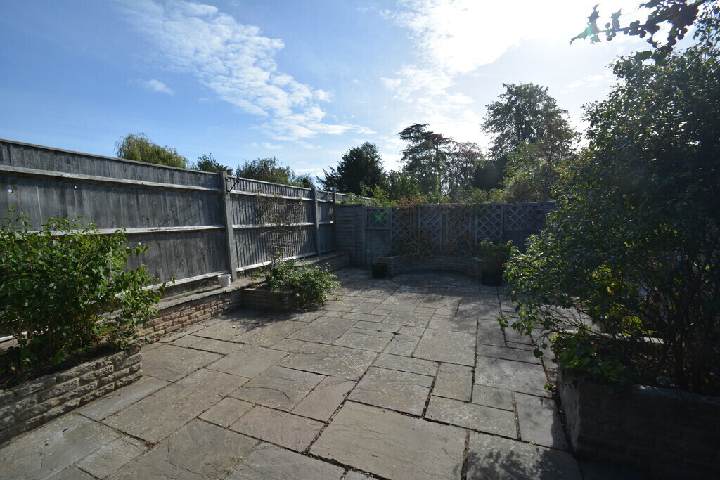 Lower Olland Street, Bungay Image 19