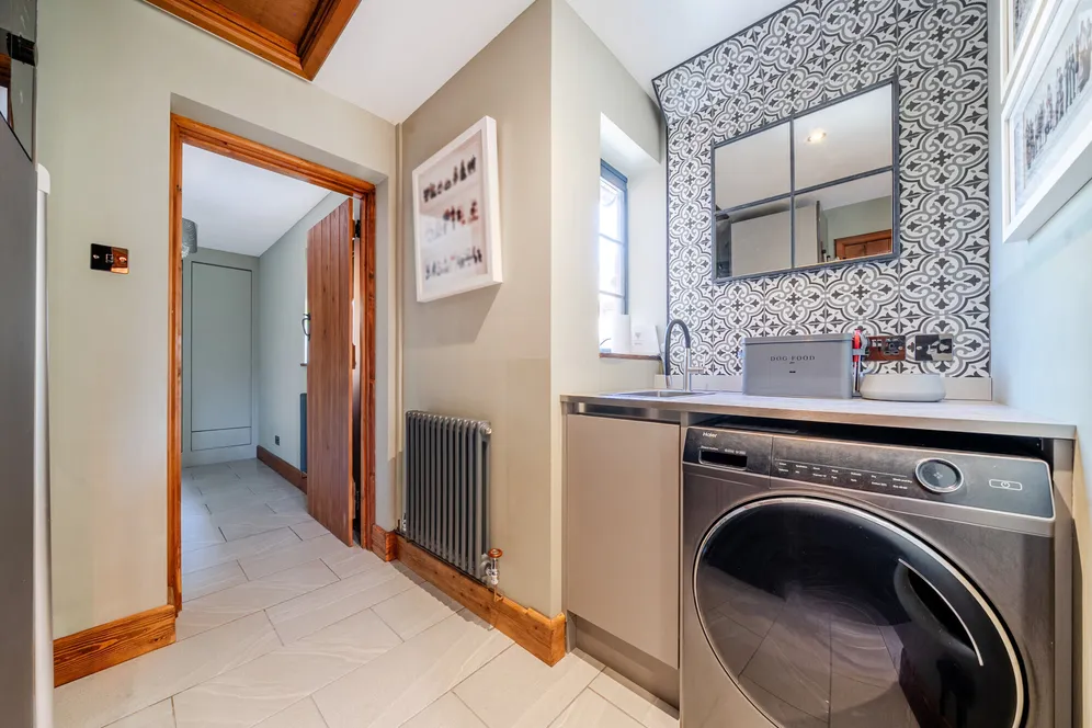 Shutford Road, Balscote, OX15 photo 8