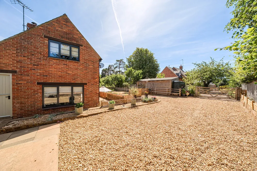 Shutford Road, Balscote, OX15 photo 19