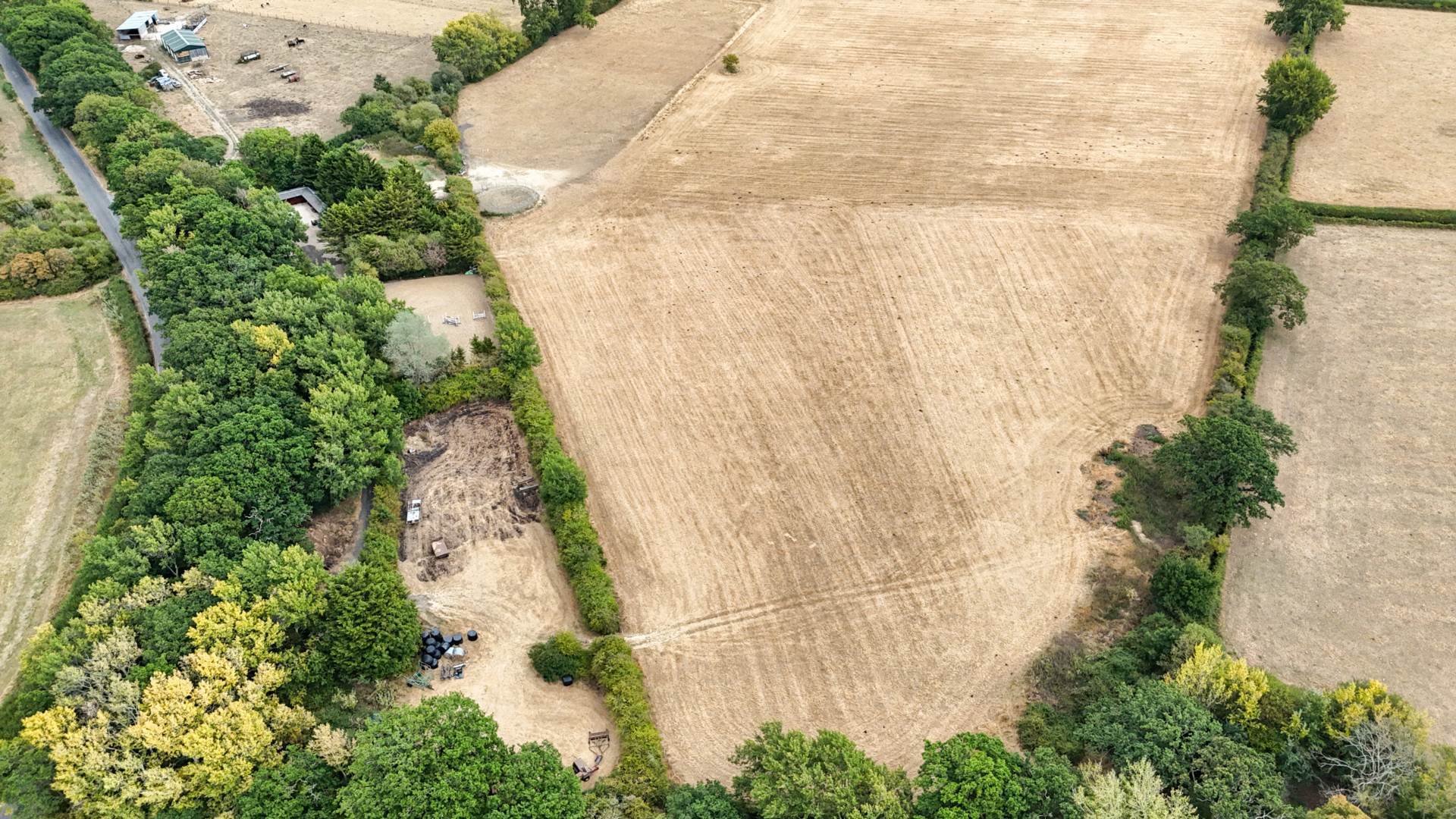 Braydon, Swindon, Wiltshire Image 5