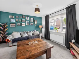 Raven Avenue, North Newmoor, Irvine thumb 3
