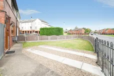 Lang Avenue, Barnsley