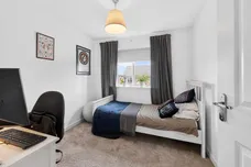 Raven Avenue, North Newmoor, Irvine