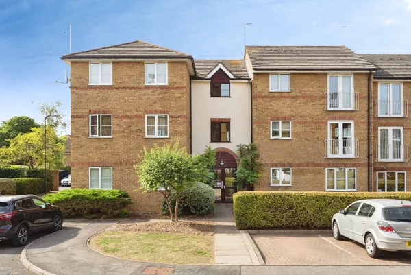Thurlow Close, Chingford, E4