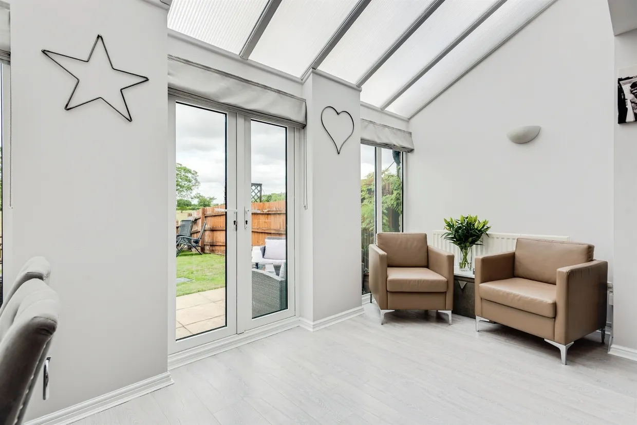 Latton, Wiltshire, SN6 photo 6