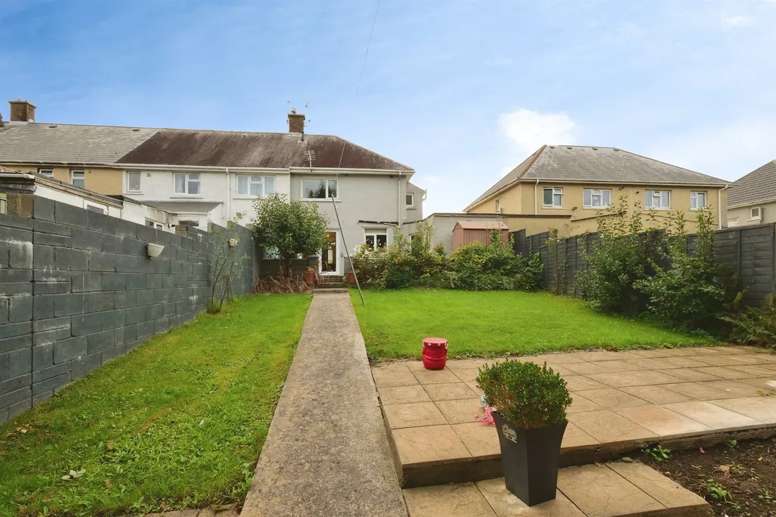 Property photo 8