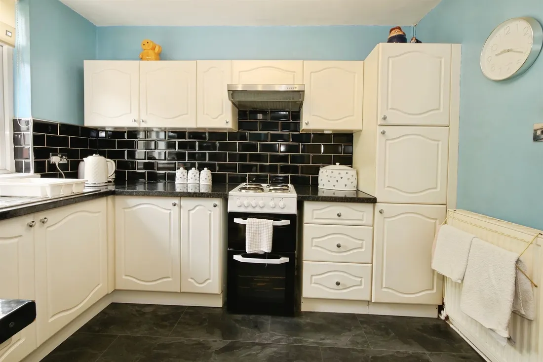Property photo 24