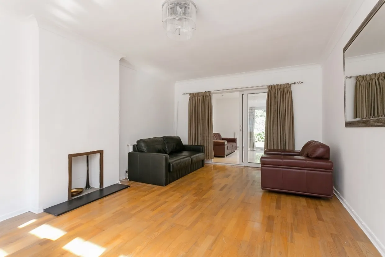 Langley Road Watford WD17 photo 10