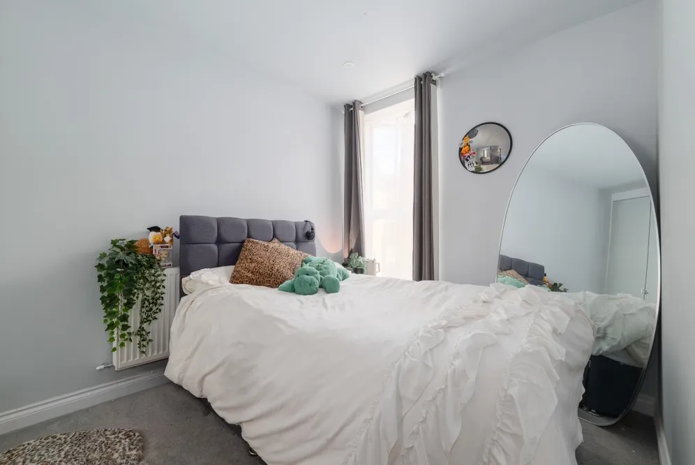 Wells Walk, E7 photo 11