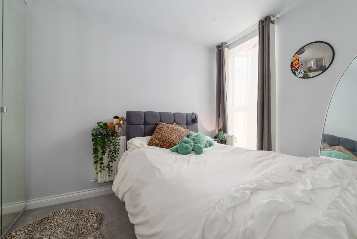 Wells Walk, E7 photo 19