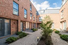 Wells Walk, E7 photo 21
