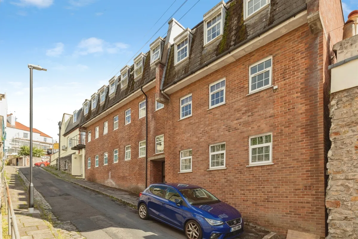 Richmond Dale, Clifton, Bristol