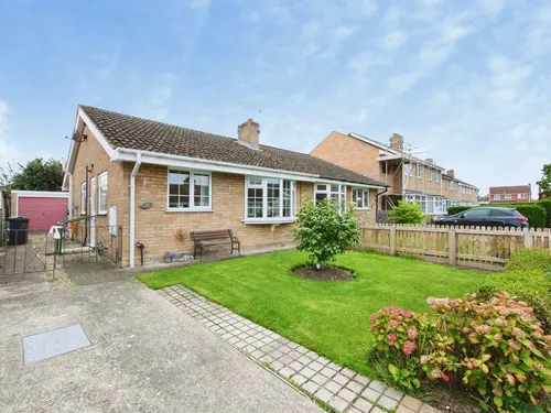 Churchfield Drive, Wigginton, Yorkphoto