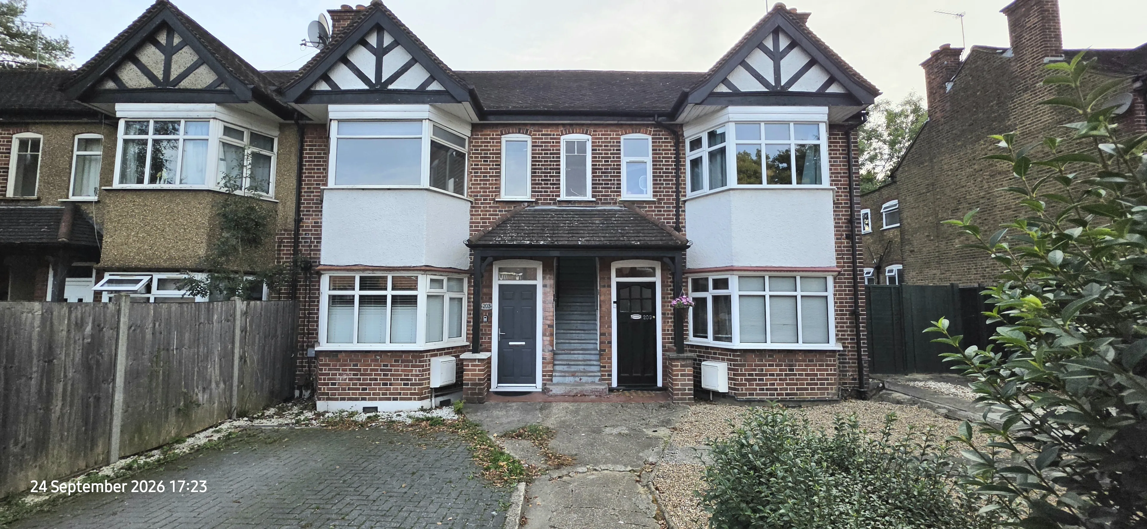 Property photo 0