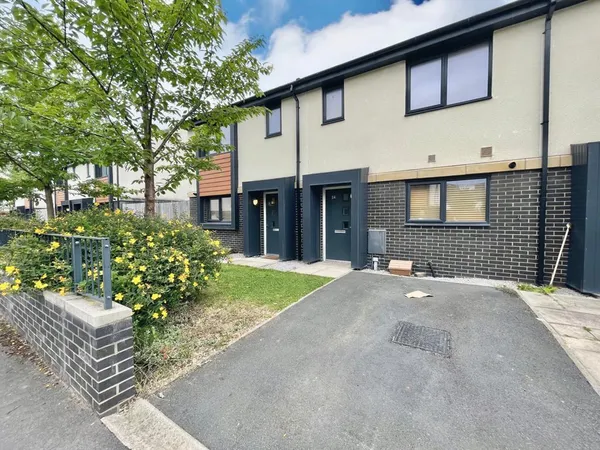 Donnison Street, Gorton