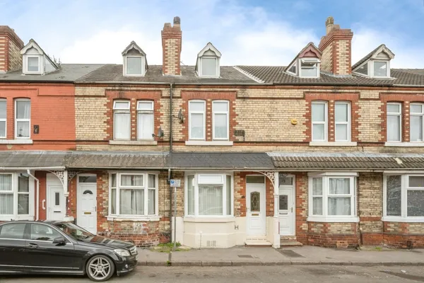Elmfield Road, Doncaster, South Yorks...