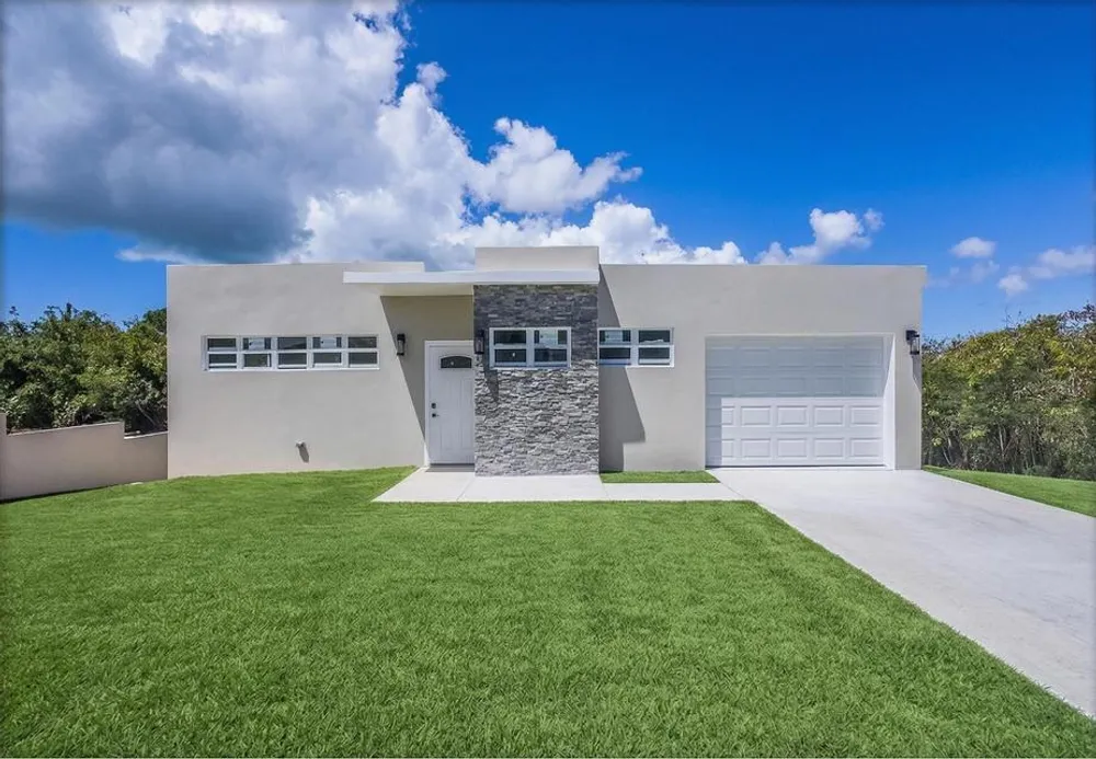 215 Ruby (Diamond) QU St. Croix St. Croix