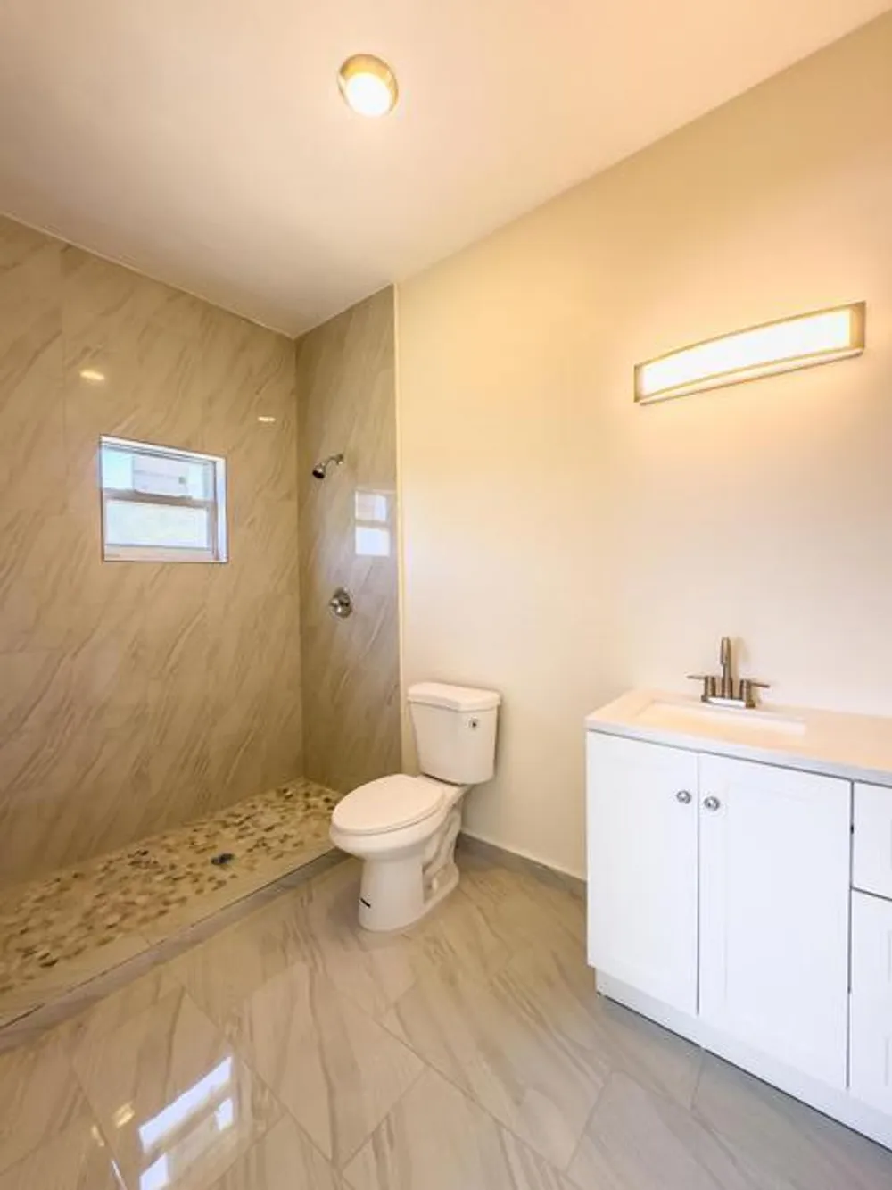 215 Ruby (Diamond) QU St. Croix St. Croix