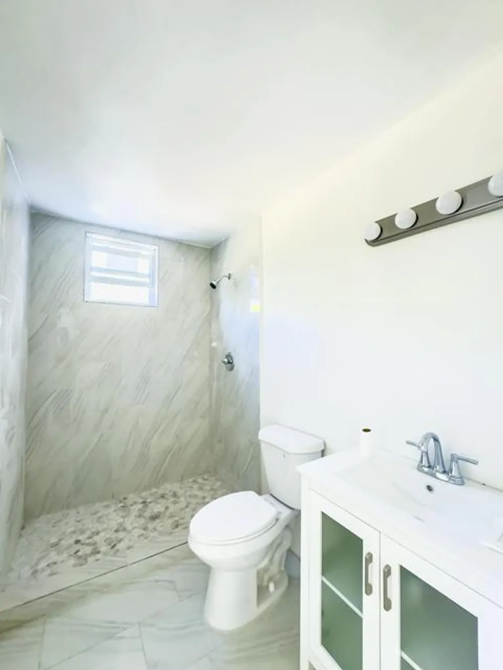 215 Ruby (Diamond) QU St. Croix St. Croix