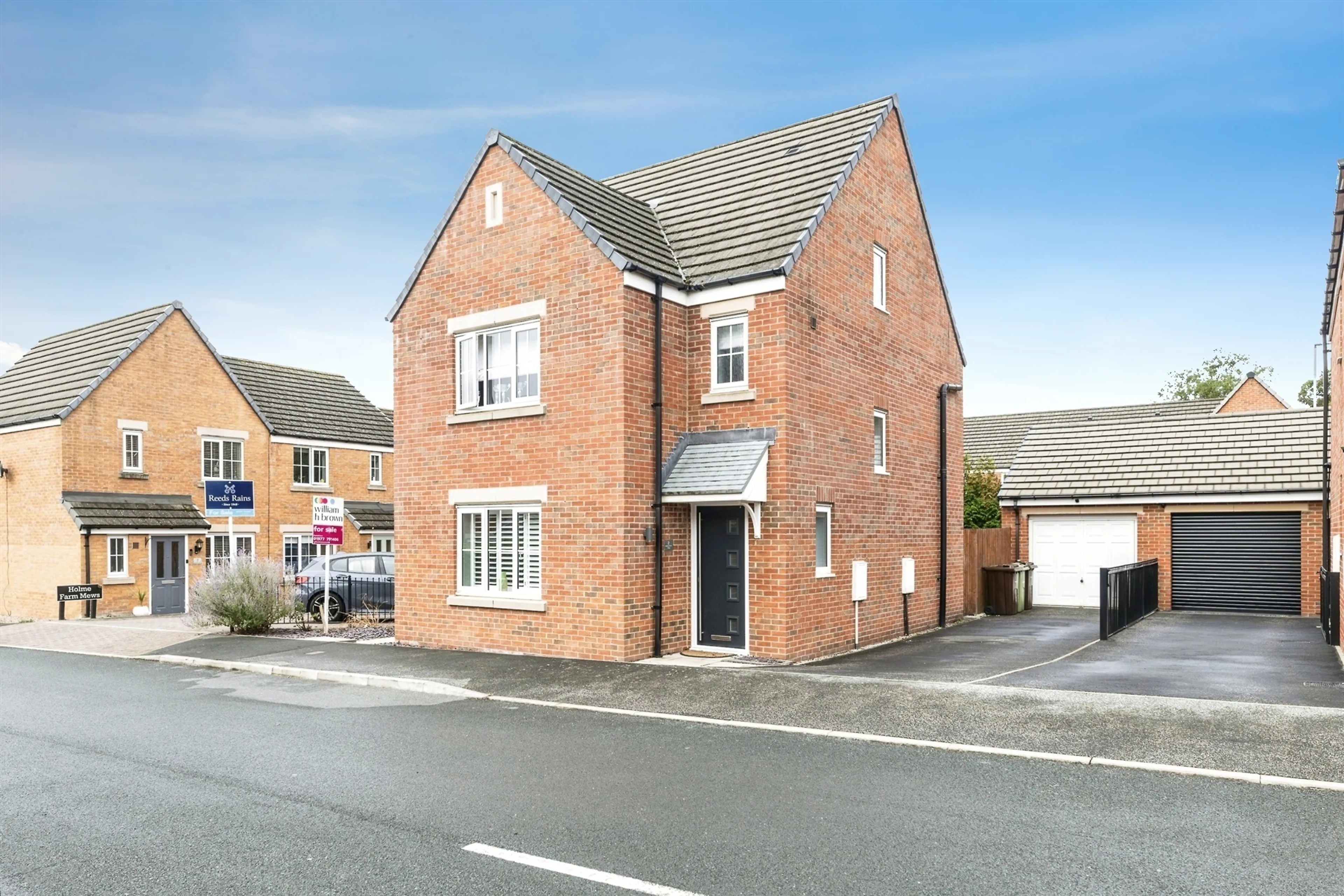 Property at Holme Farm Way, Pontefract