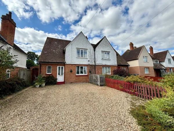 Bordon Place, Stratford upon Avon, CV...