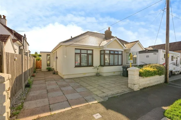Bowden Park Road, Plymouth, Devon, PL6