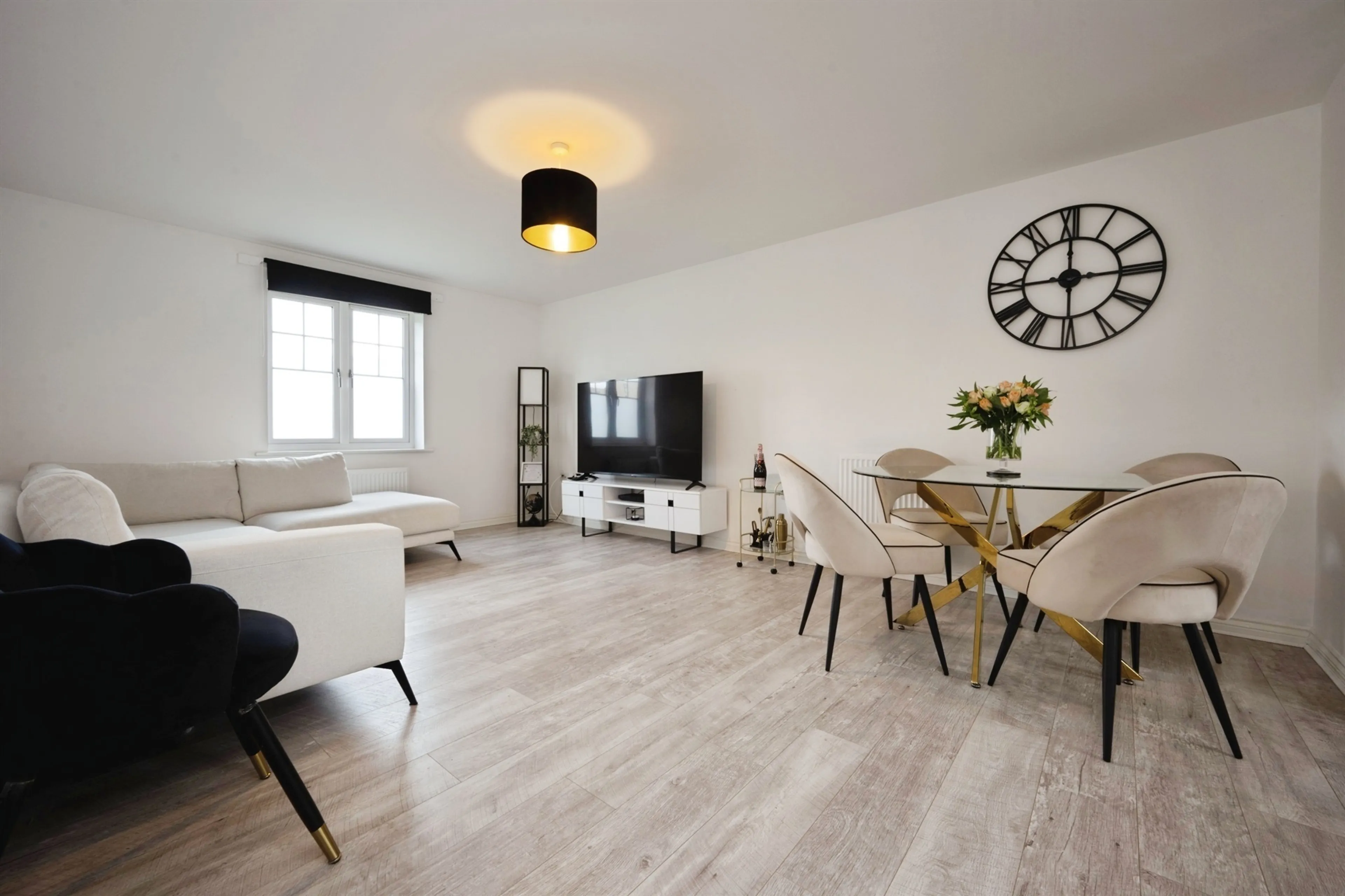 Property at Elton Close, AYLESBURY