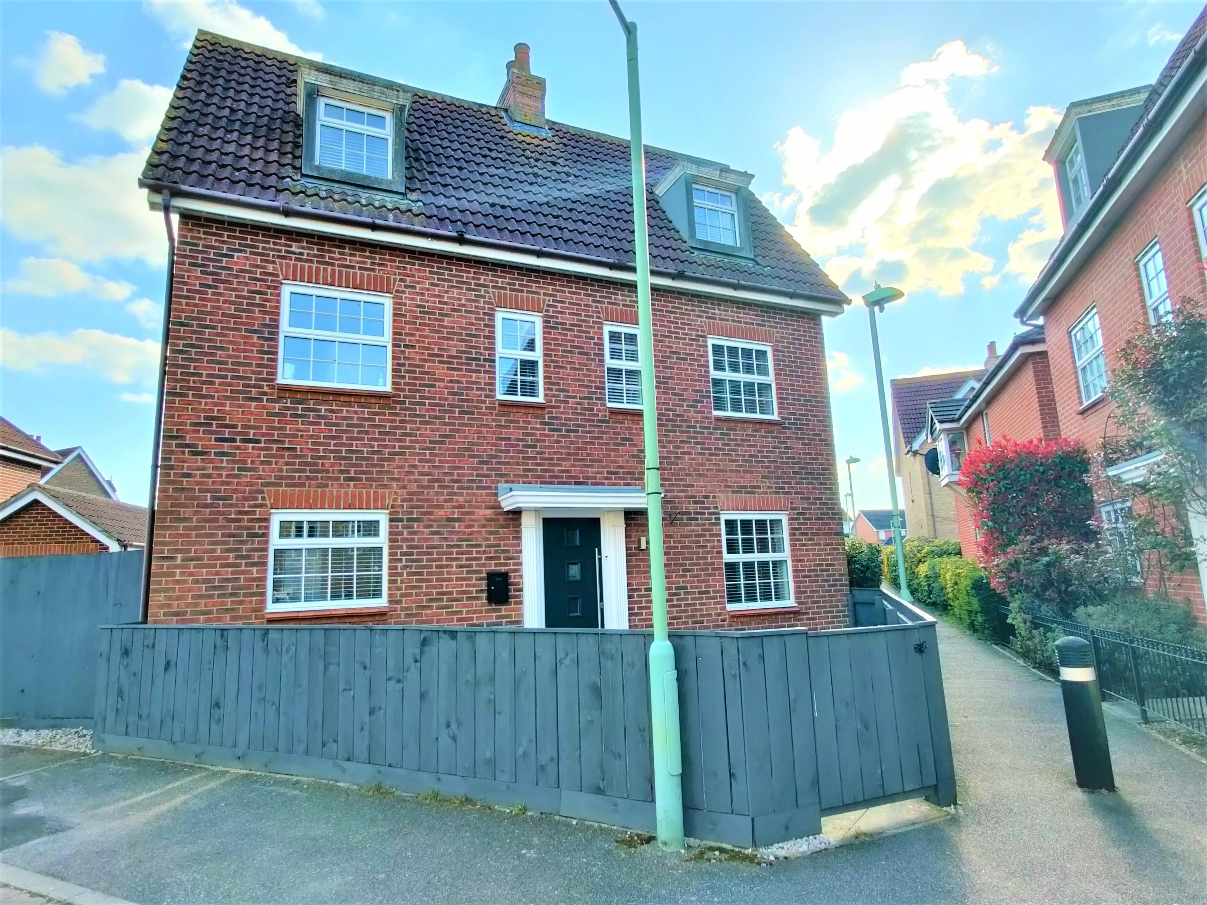 Property at Kingfisher Road, BURY ST. EDMUNDS