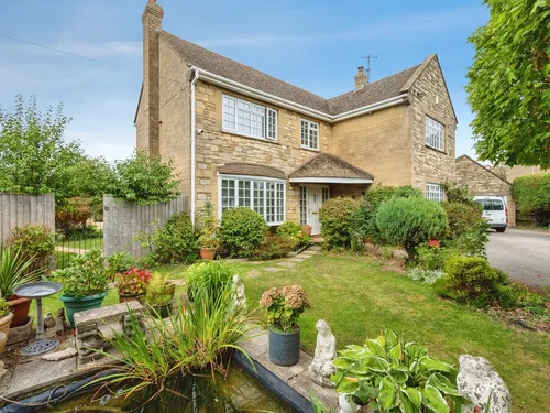 Snarlton Lane, Melkshamphoto