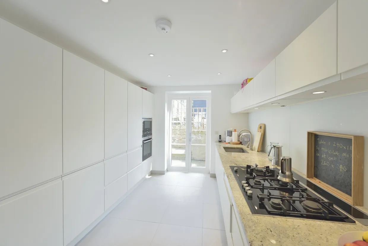 Hemingford Road, London, N1 photo 7