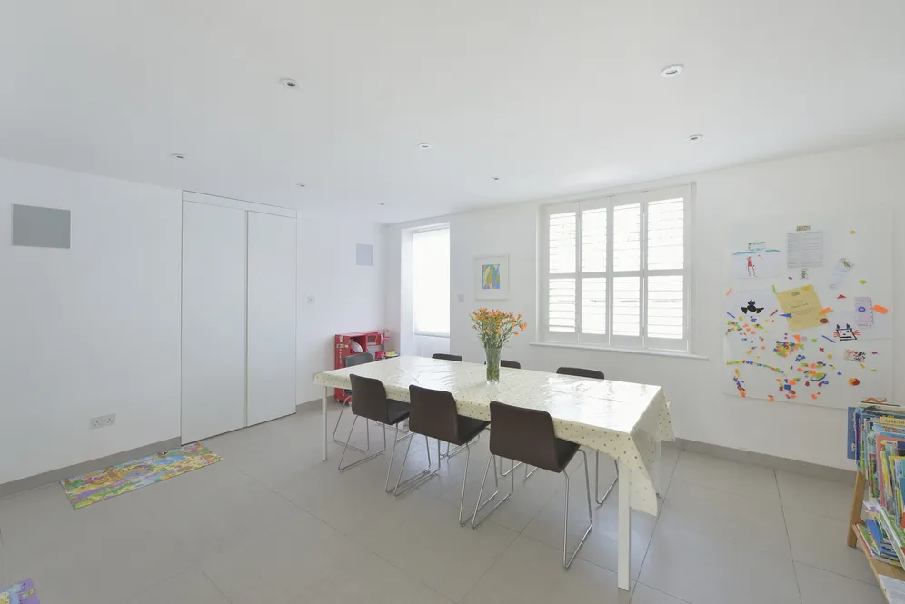 Hemingford Road, London, N1 photo 8