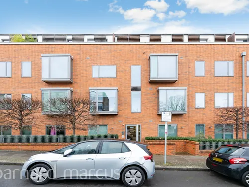 Rayners Road, LONDONphoto