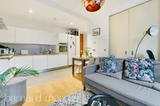 Rayners Road, LONDON