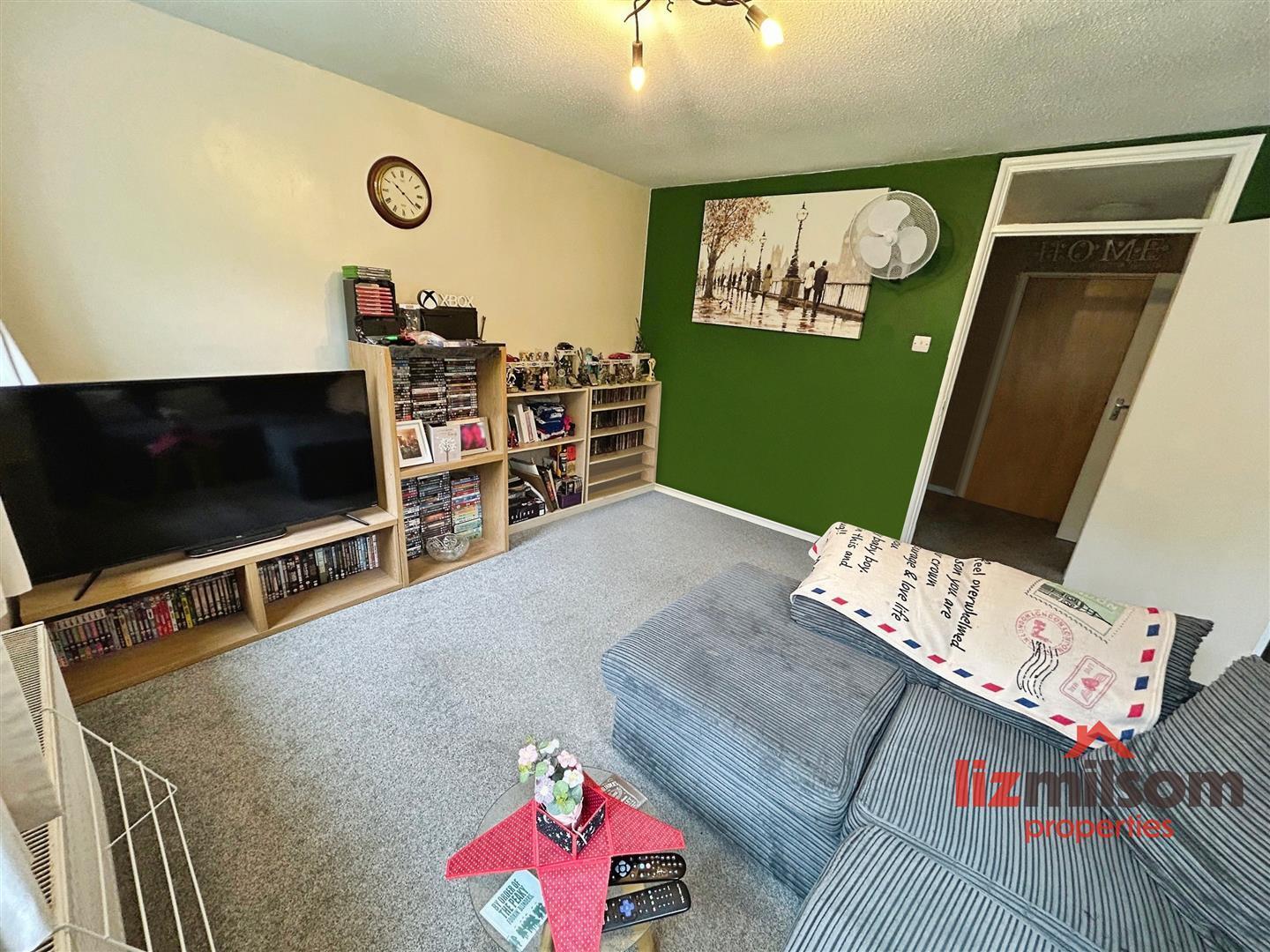 Small Thorn Place, Woodville, Swadlincote Image 4