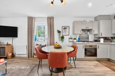 Montagu Crescent, Redhill