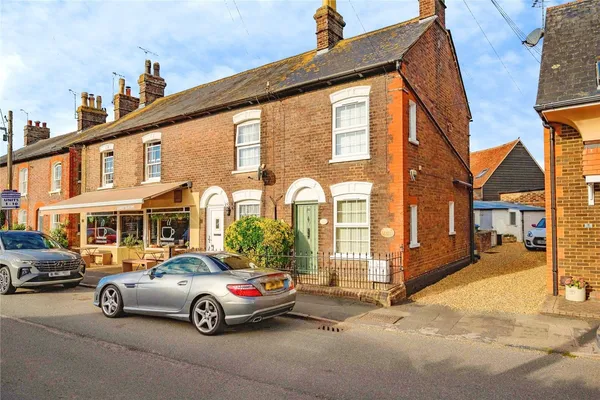 High Street, Edlesborough, Dunstable,...