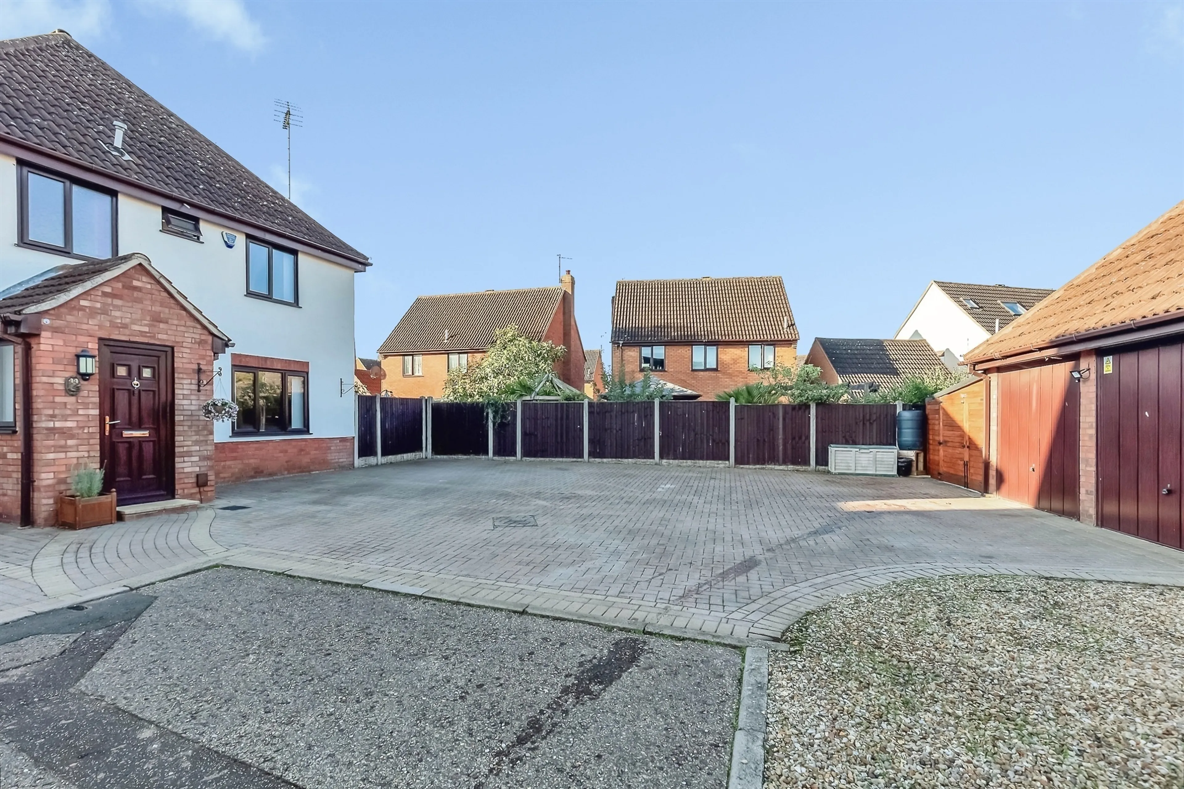 Property photo 16
