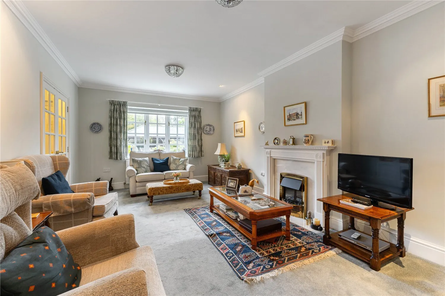 Cowdray Court, North Street, GU29 photo 3