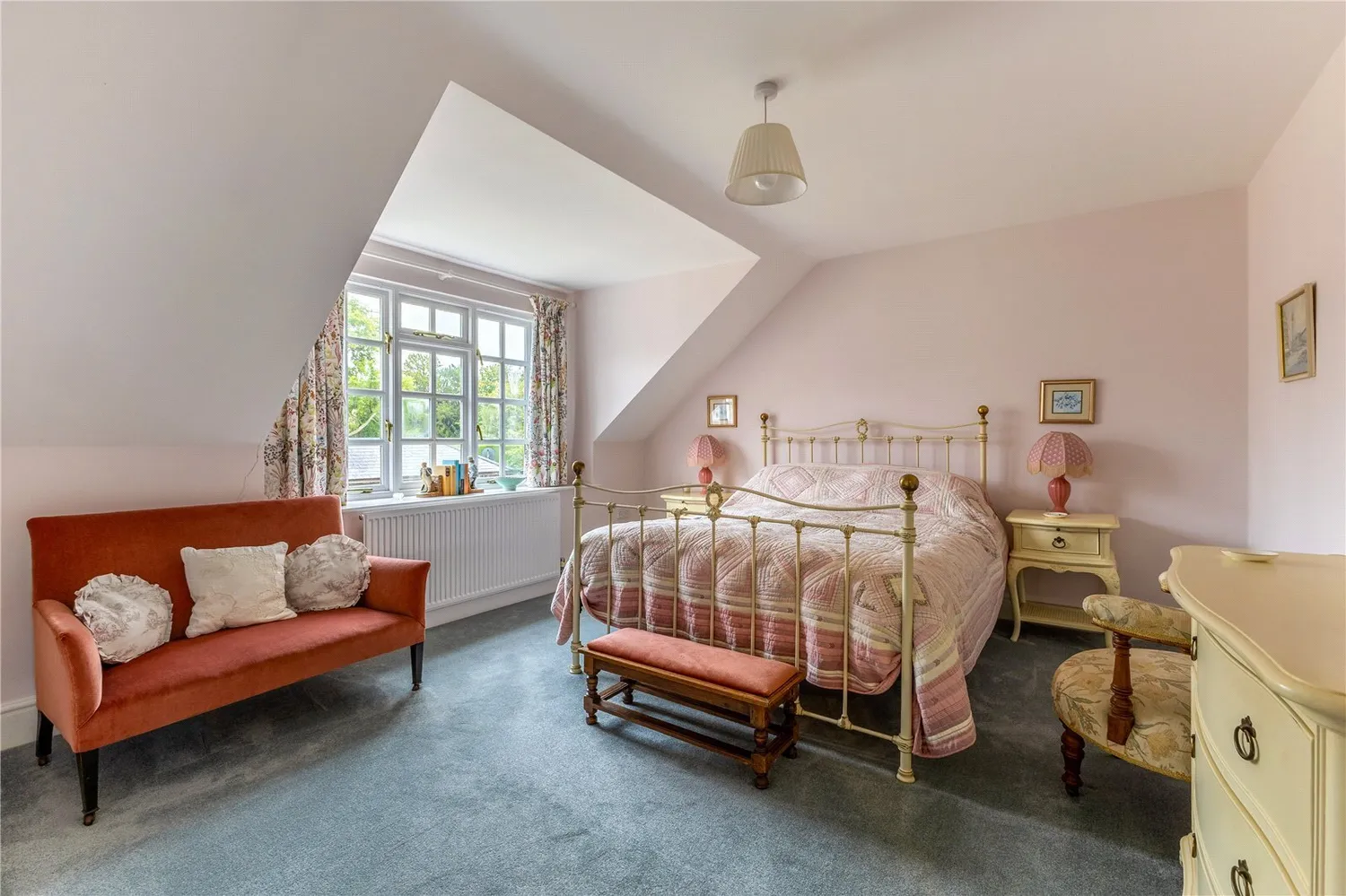 Cowdray Court, North Street, GU29 photo 7