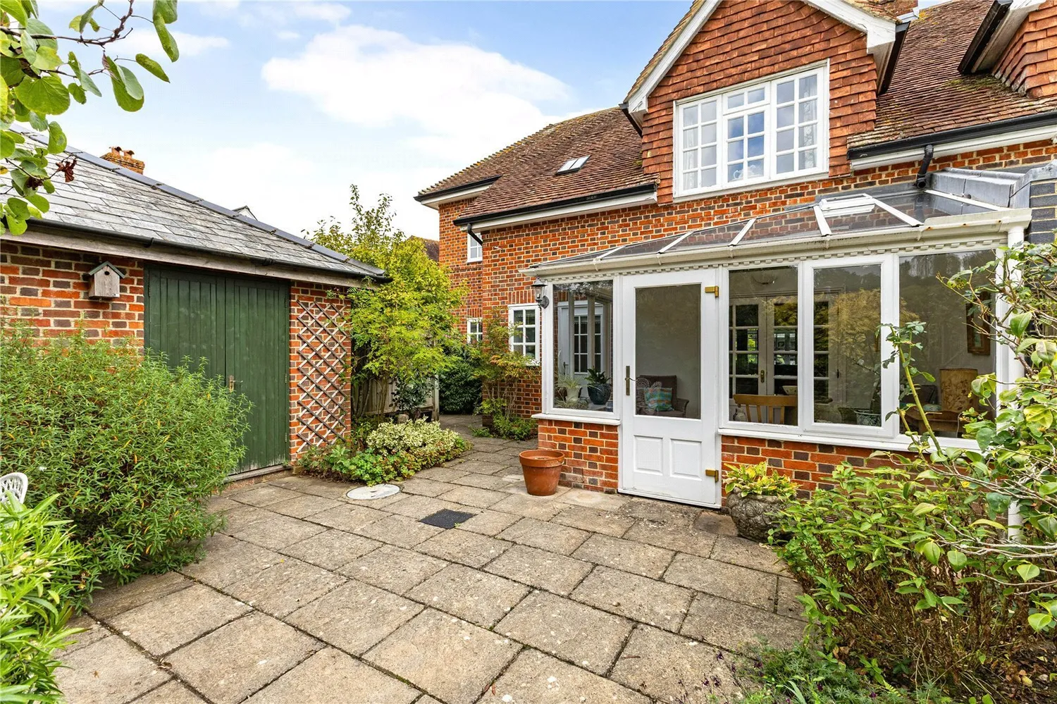 Cowdray Court, North Street, GU29 photo 9