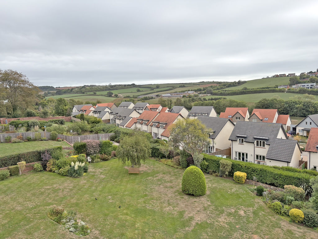 Douglas Avenue, Exmouth Image 8