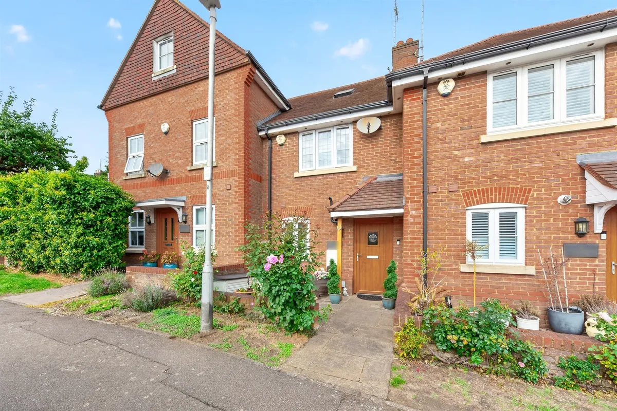 Fullerton Close, Markyate, St. Albans