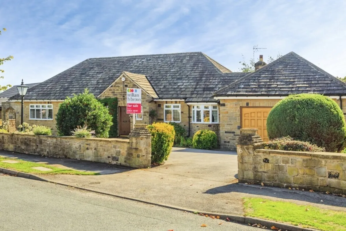 Broomhall Avenue, Wakefield