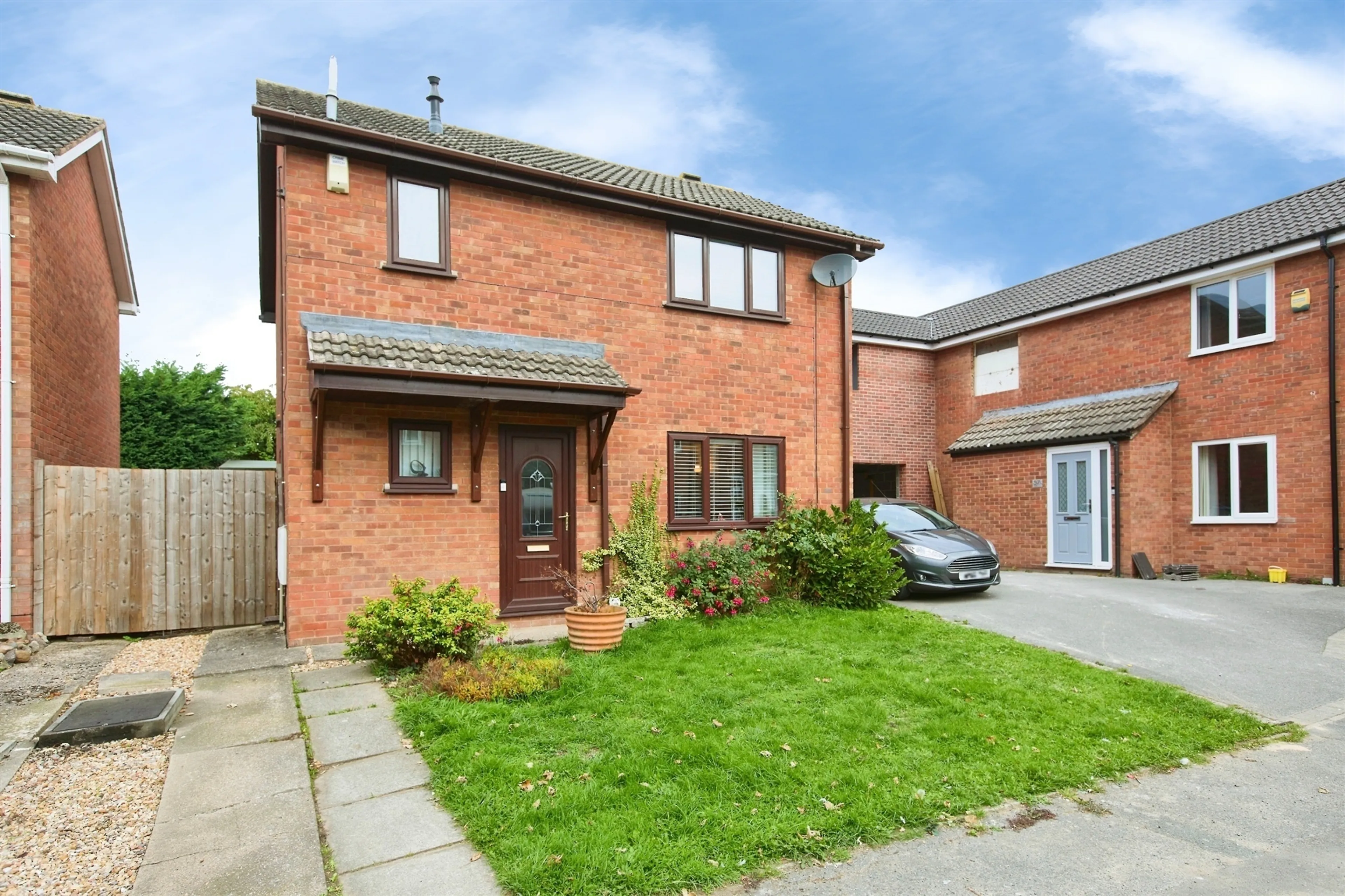 Property photo 0