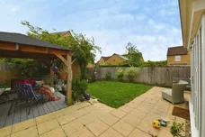 Westons Piece, Devizes