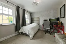 Westons Piece, Devizes