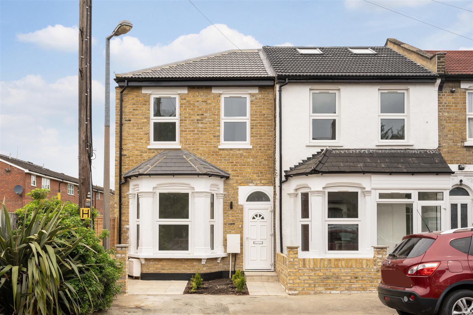 Daventry Avenue, Walthamstow, London Image 10